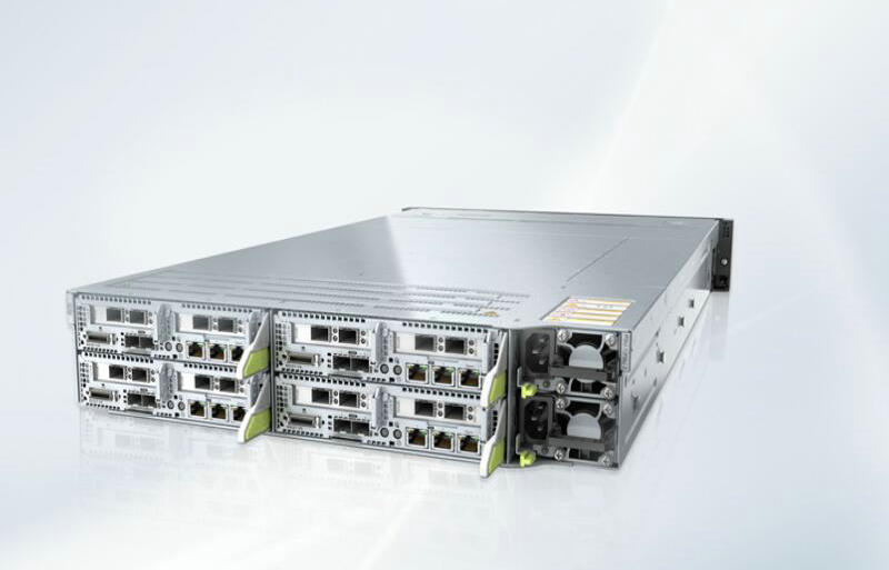 超聚(ju)變FusionServer XH321 V5高(gao)密計(ji)算節(jie)點